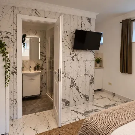 Afy Urban 3* Bucarest